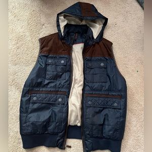 Xl hooded vest